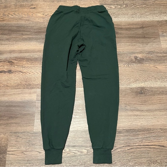 Gymshark Woman’s Forest Green Jogger Sweatpants - Picture 2 of 4